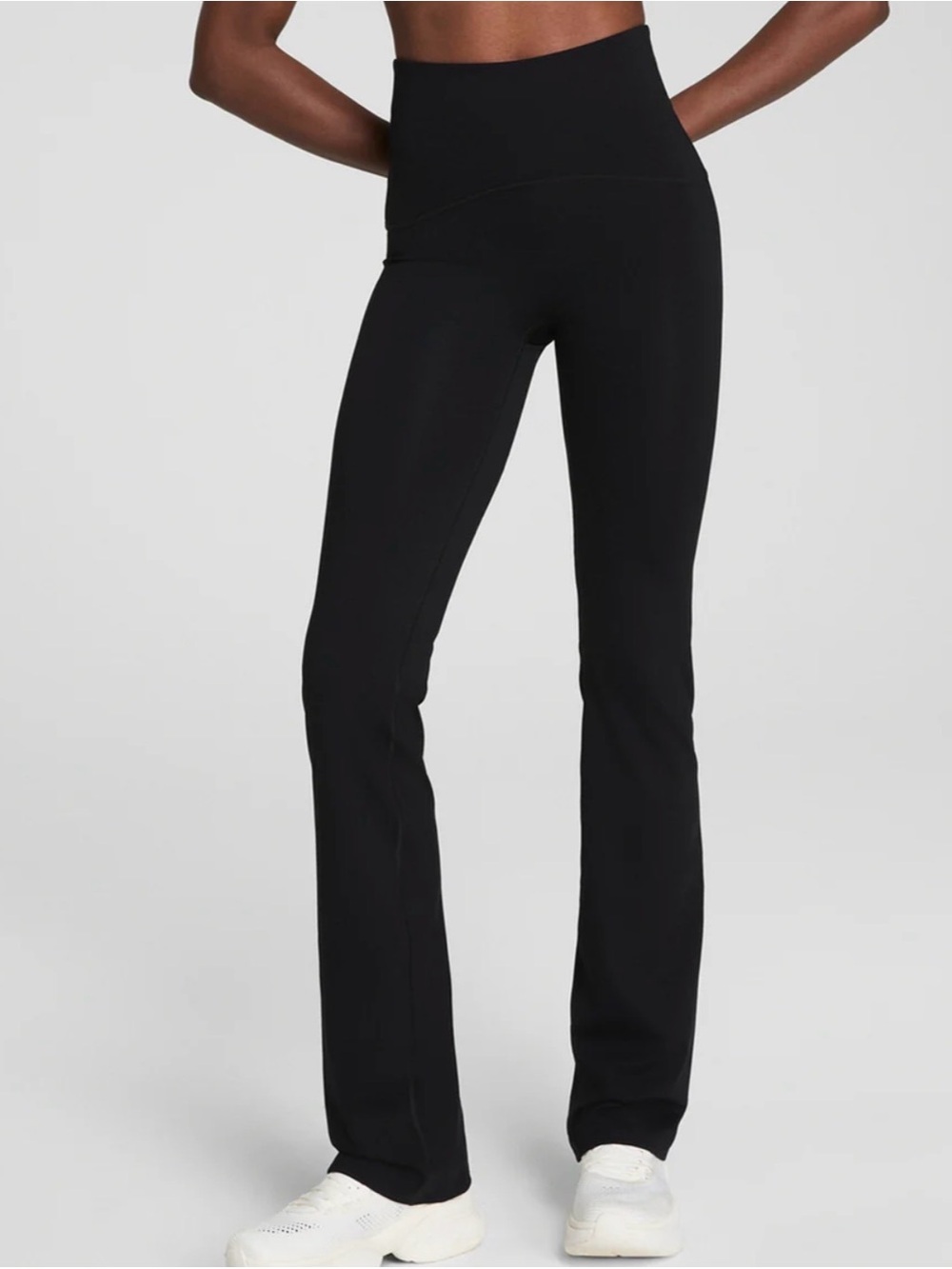 SPANX Booty Boost Flare Pant Black High-Waist Flare Pants Size M